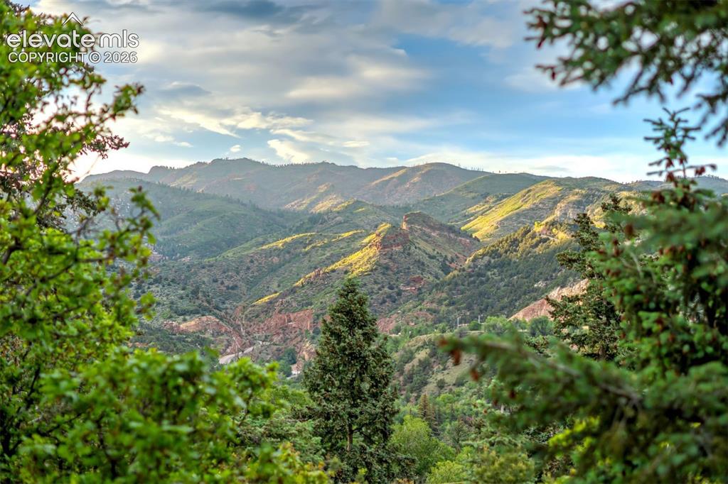 902 High Road Manitou Springs CO 80829