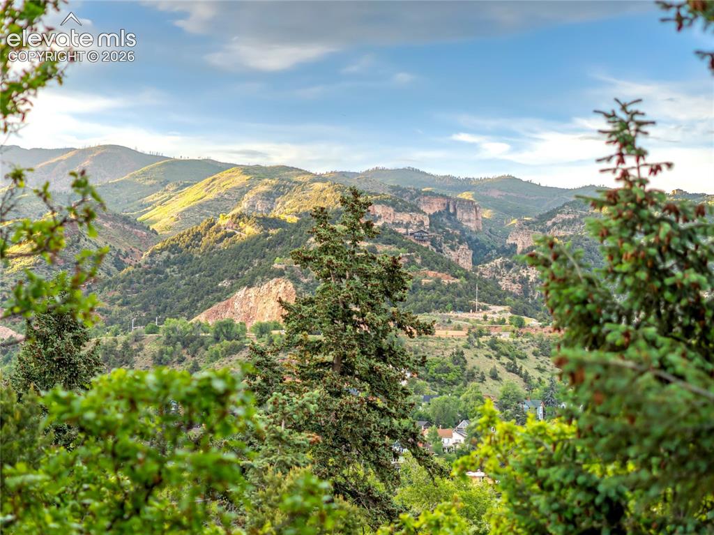902 High Road Manitou Springs CO 80829