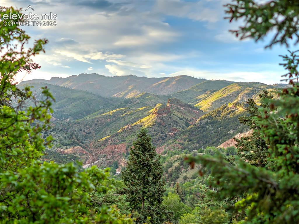 902 High Road Manitou Springs CO 80829