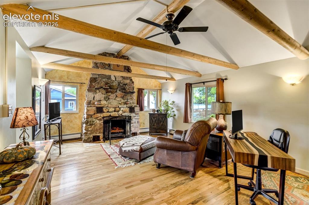 902 High Road Manitou Springs CO 80829