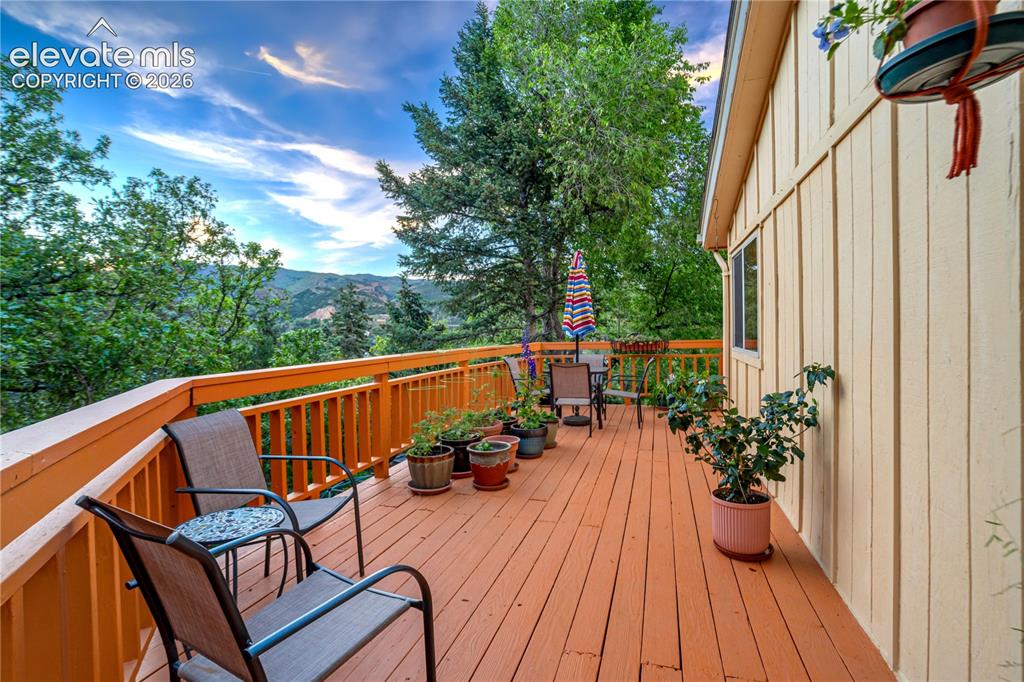 902 High Road Manitou Springs CO 80829