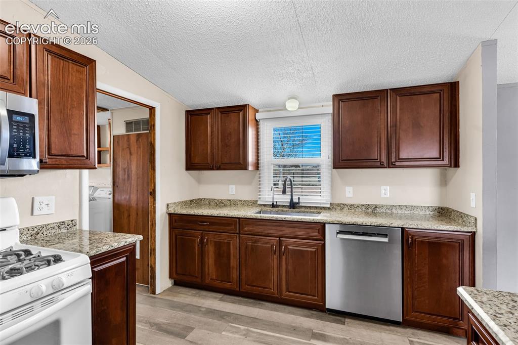 1044 P Street Penrose CO 81240