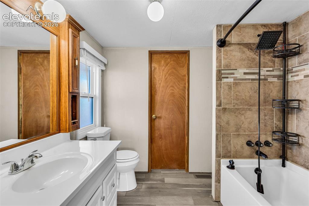 1044 P Street Penrose CO 81240