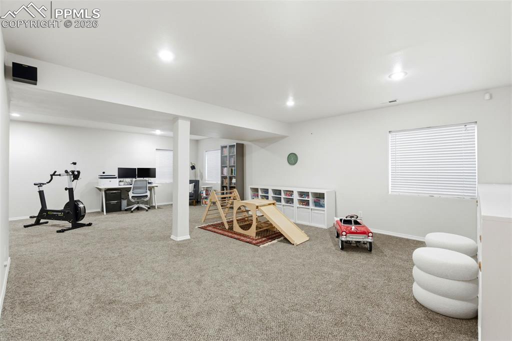 5480 Backglen Drive Colorado Springs CO 80906