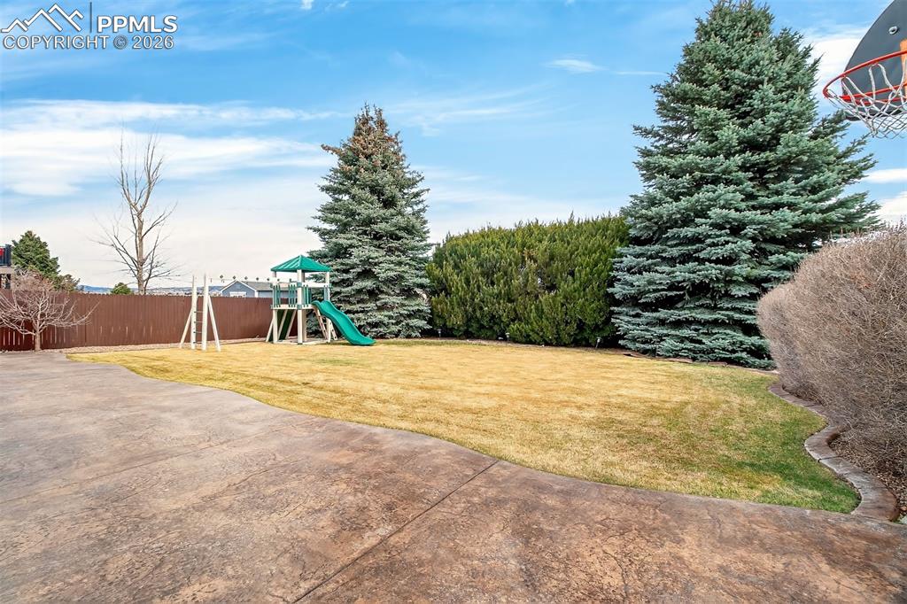 8985 Chetwood Drive Colorado Springs CO 80920