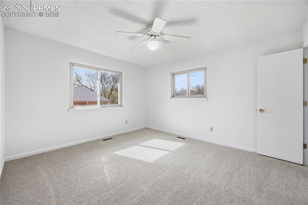 912 Amsterdam Drive Colorado Springs CO 80907