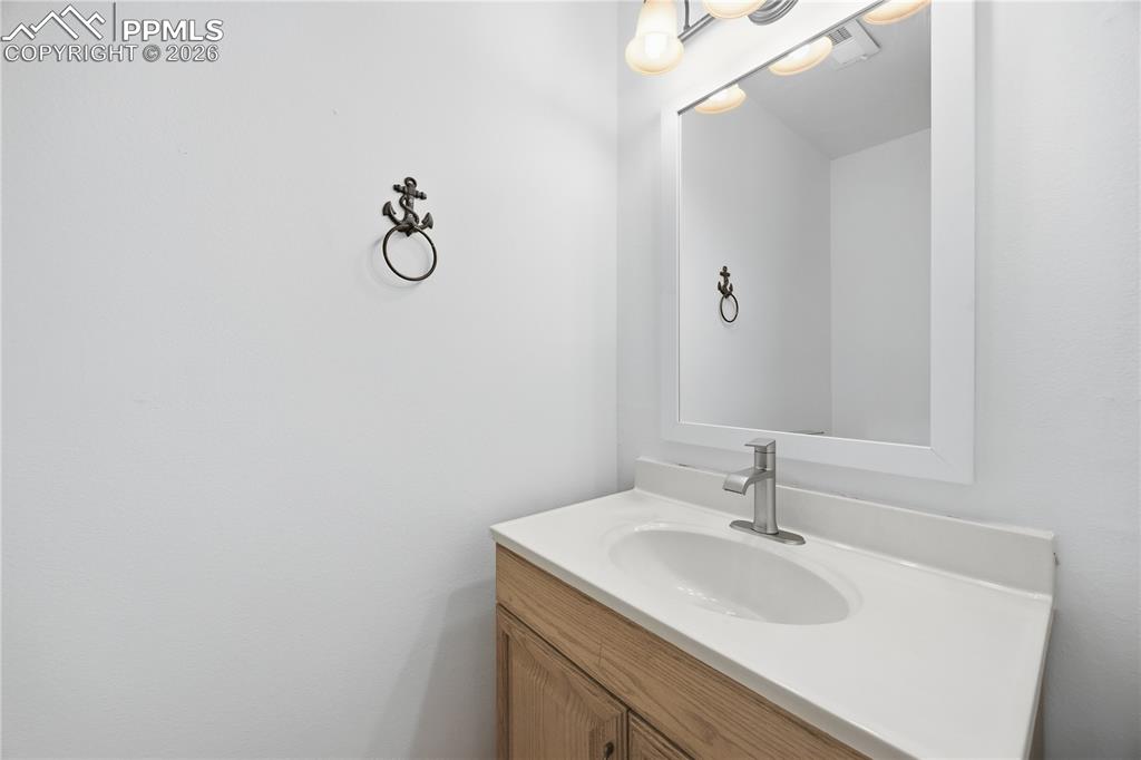 912 Amsterdam Drive Colorado Springs CO 80907