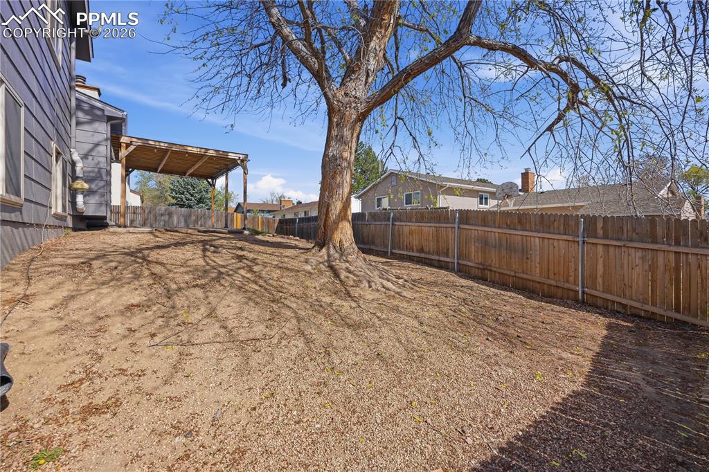 912 Amsterdam Drive Colorado Springs CO 80907