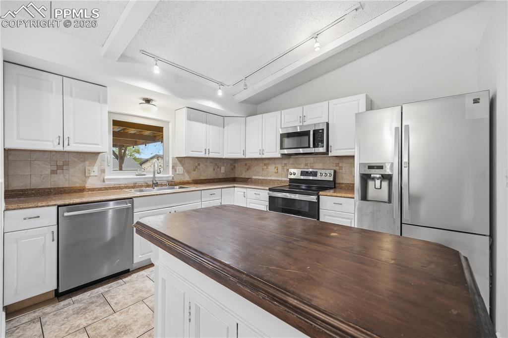 912 Amsterdam Drive Colorado Springs CO 80907