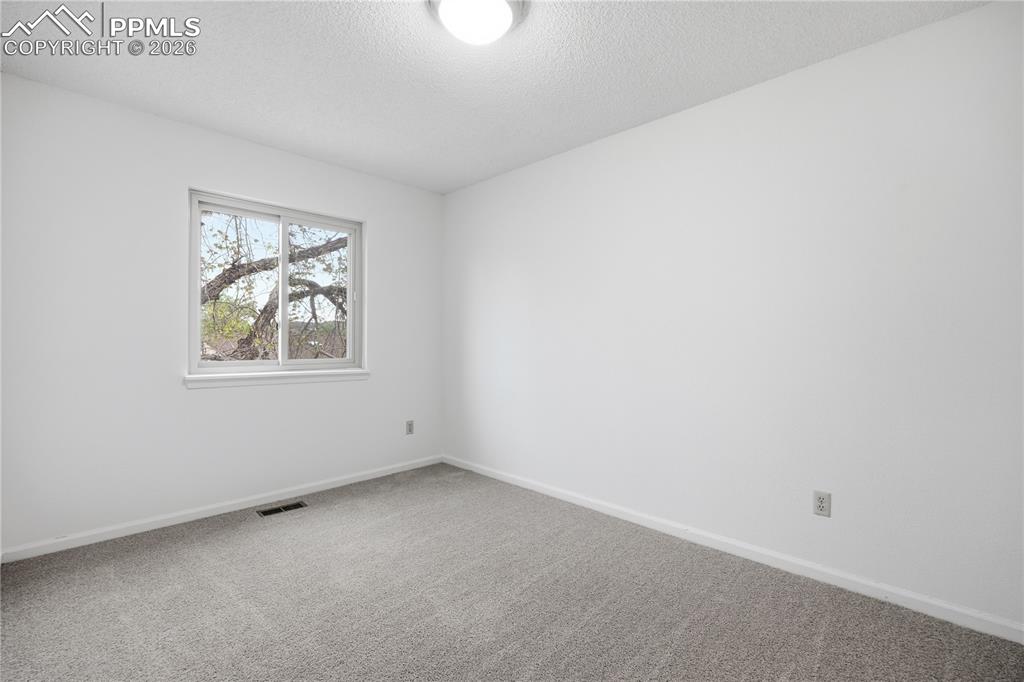 912 Amsterdam Drive Colorado Springs CO 80907