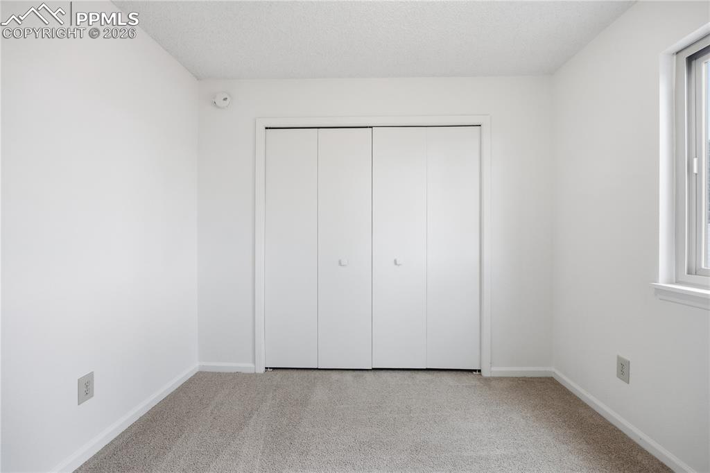 912 Amsterdam Drive Colorado Springs CO 80907