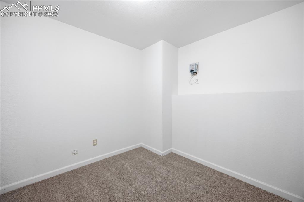 912 Amsterdam Drive Colorado Springs CO 80907