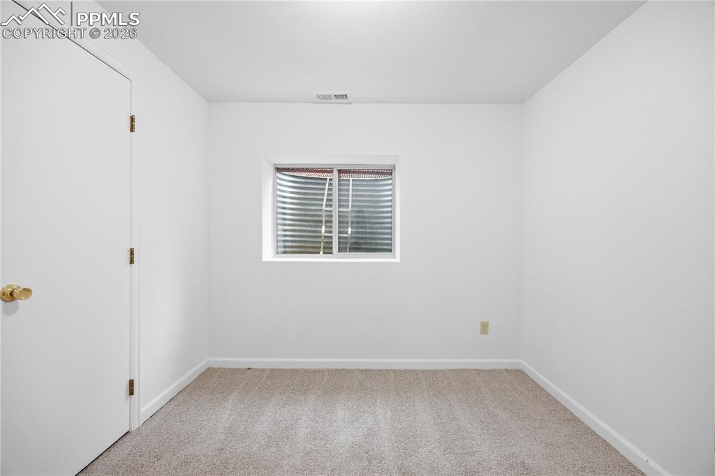 912 Amsterdam Drive Colorado Springs CO 80907