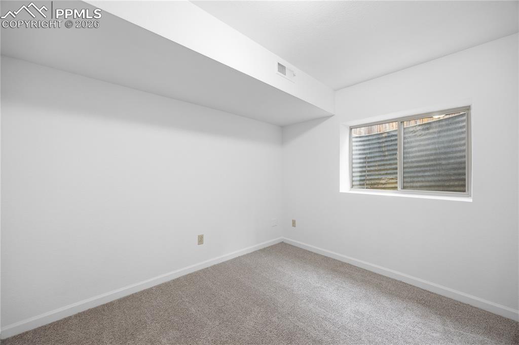 912 Amsterdam Drive Colorado Springs CO 80907