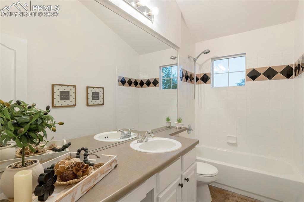 1922 Fieldcrest Drive Colorado Springs CO 80921