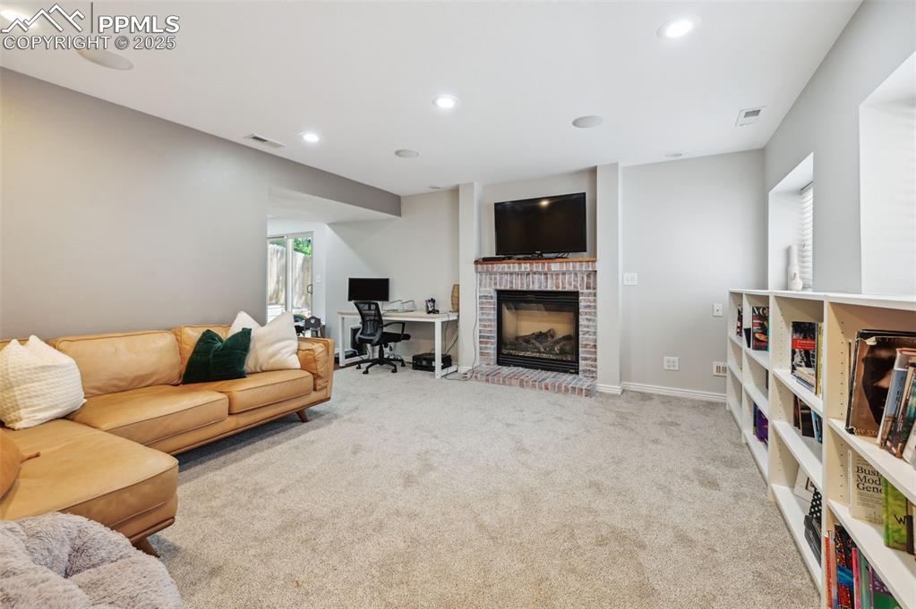 7315 Brentford Drive Colorado Springs CO 80919