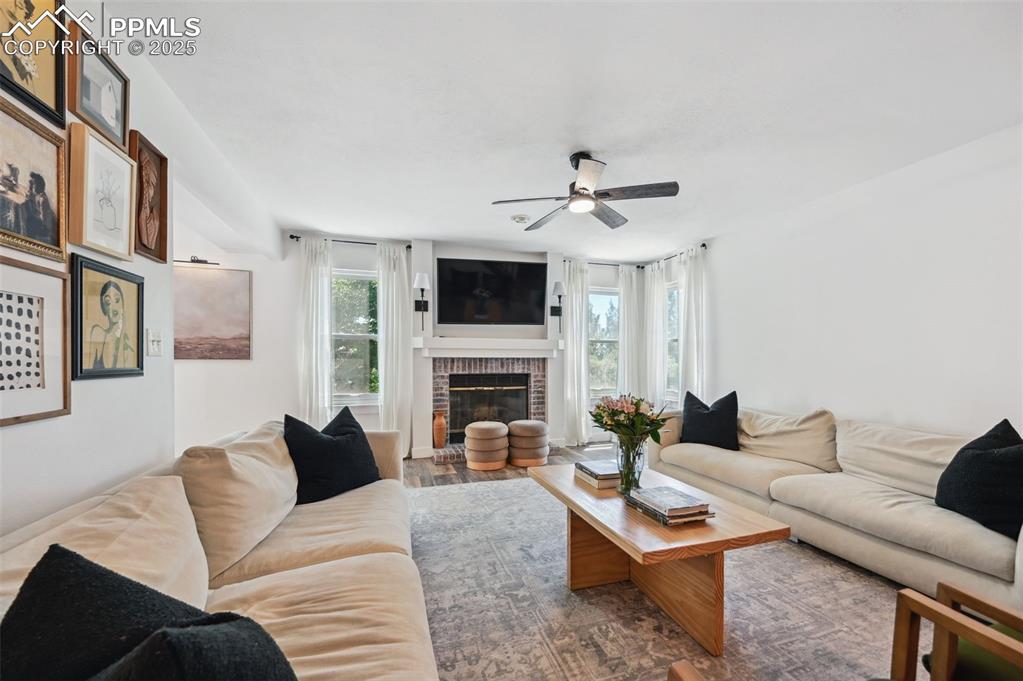 7315 Brentford Drive Colorado Springs CO 80919