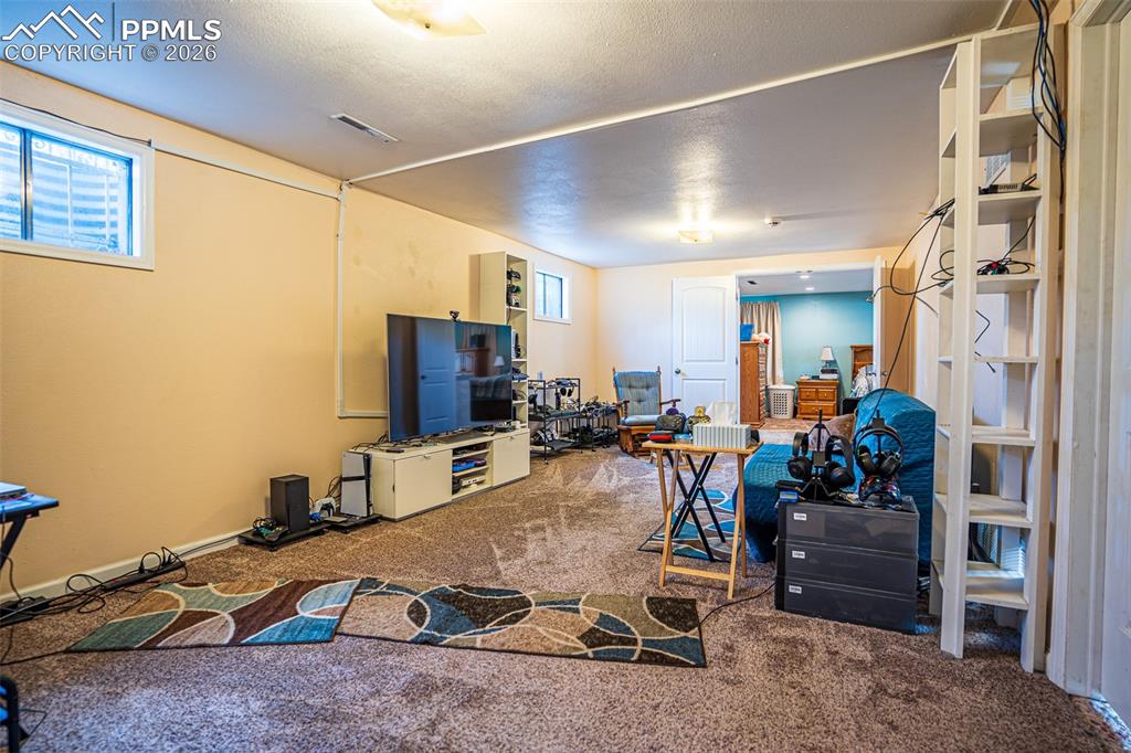 1326 Delaware Drive Colorado Springs CO 80909