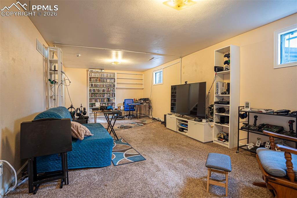 1326 Delaware Drive Colorado Springs CO 80909