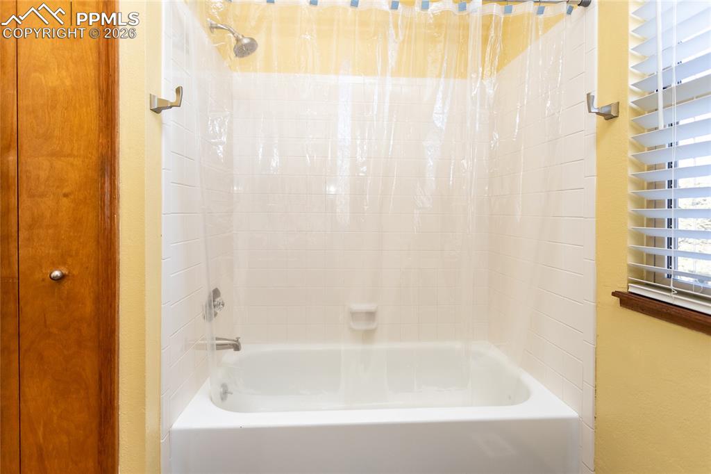 2690 Edenderry Drive Colorado Springs CO 80919