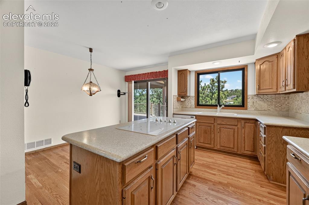 1160 Golden Hills Road Colorado Springs CO 80919