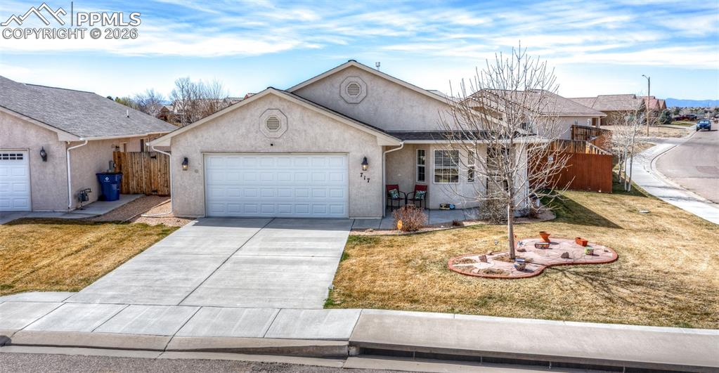717 Edna Lane Pueblo CO 81005