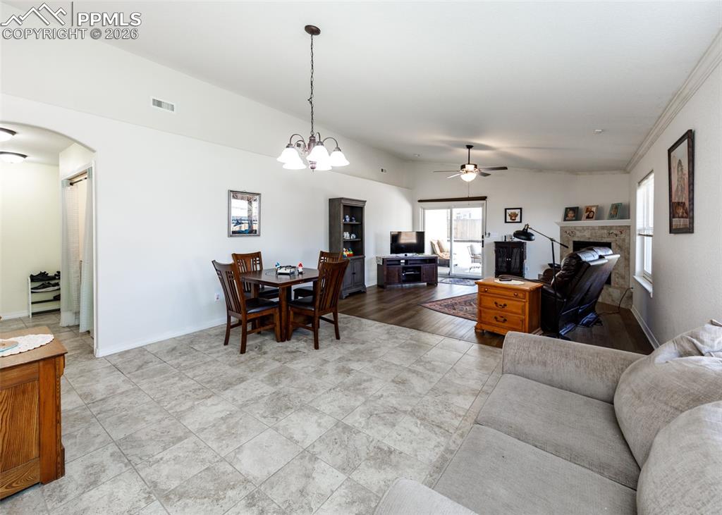 717 Edna Lane Pueblo CO 81005