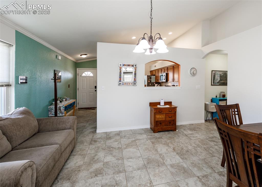 717 Edna Lane Pueblo CO 81005