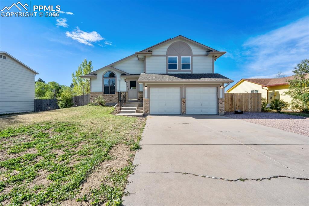955 Crosstrail Drive Colorado Springs CO 80906