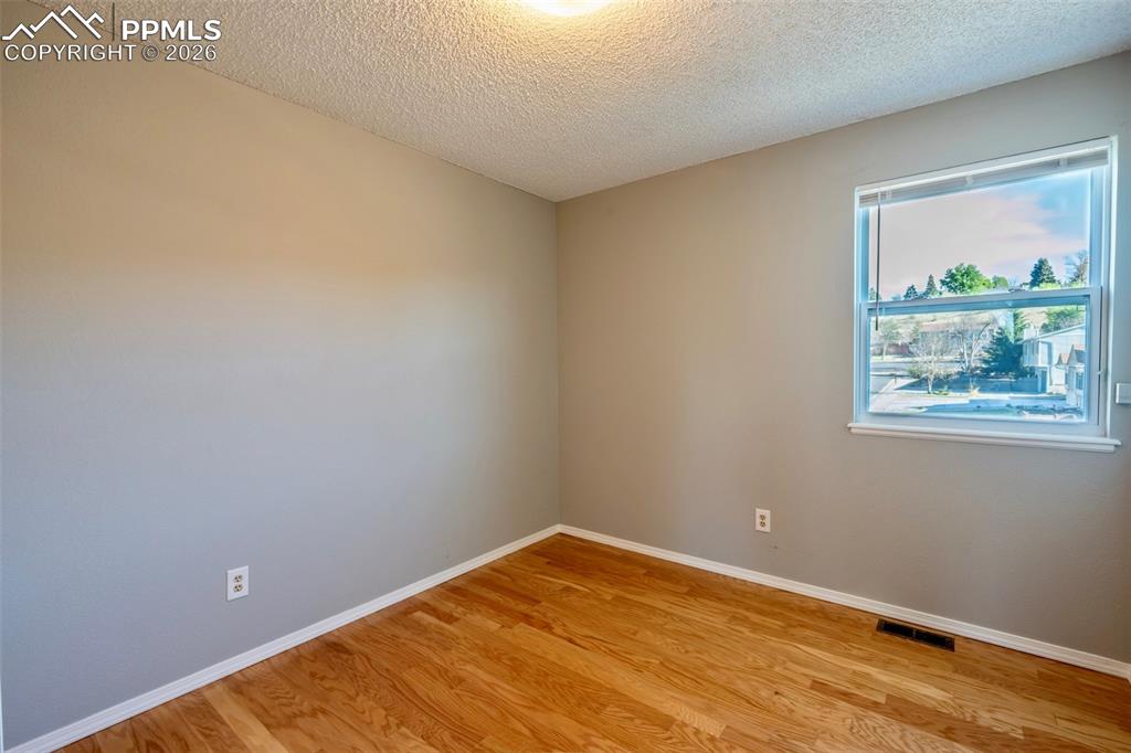 955 Crosstrail Drive Colorado Springs CO 80906