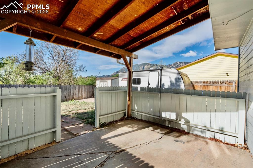 955 Crosstrail Drive Colorado Springs CO 80906