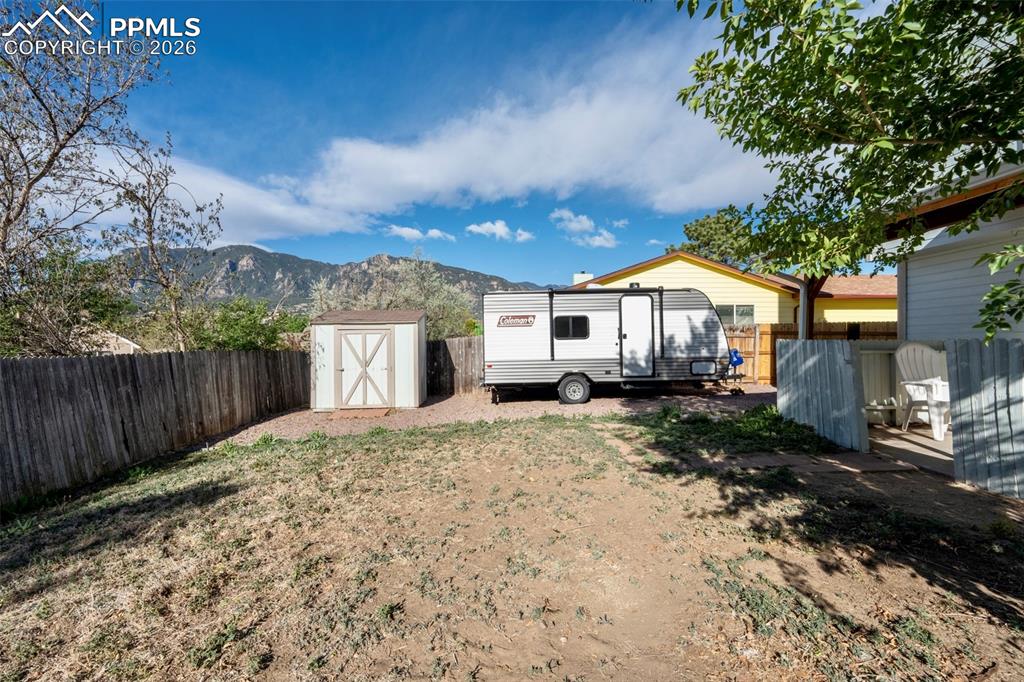 955 Crosstrail Drive Colorado Springs CO 80906
