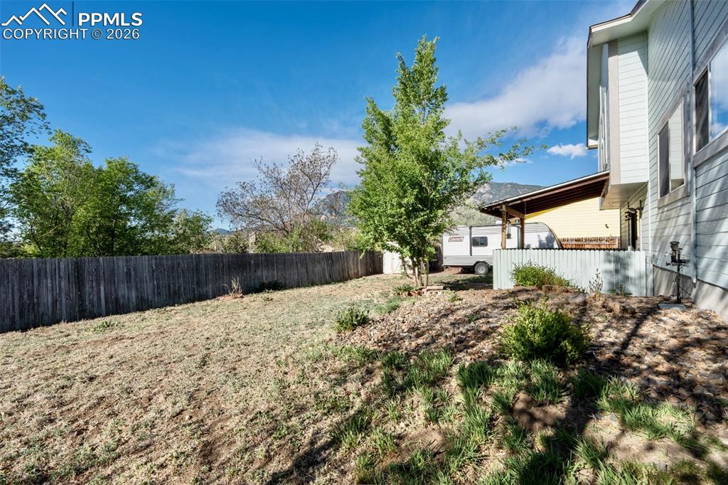 955 Crosstrail Drive Colorado Springs CO 80906