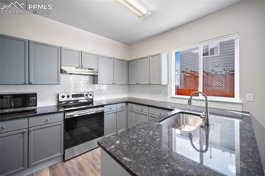 855 Dawn Break Loop Colorado Springs CO 80910