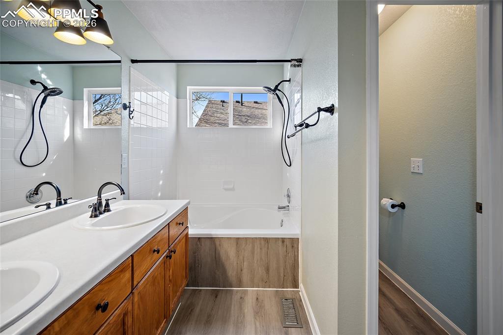 855 Dawn Break Loop Colorado Springs CO 80910