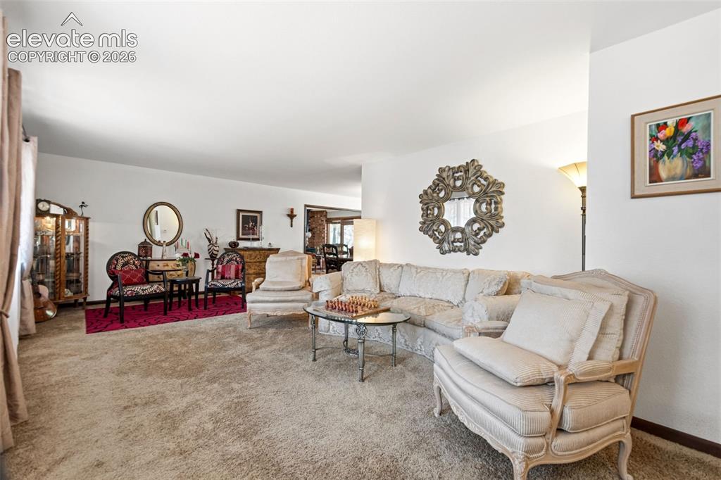 6323 Pike Circle Larkspur CO 80118
