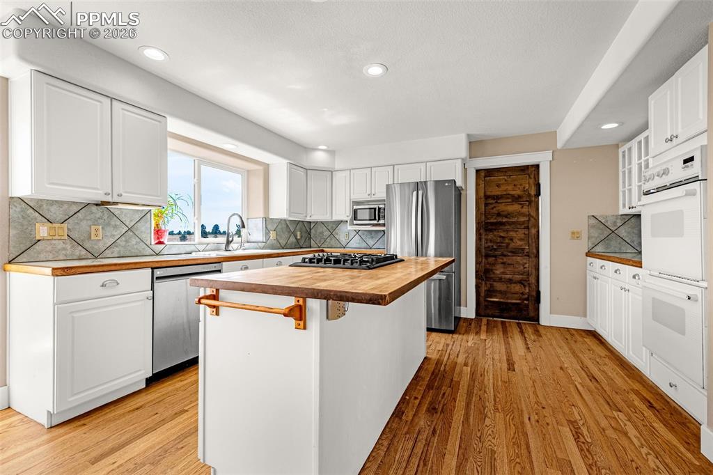 78 Moss Rock Court Divide CO 80814