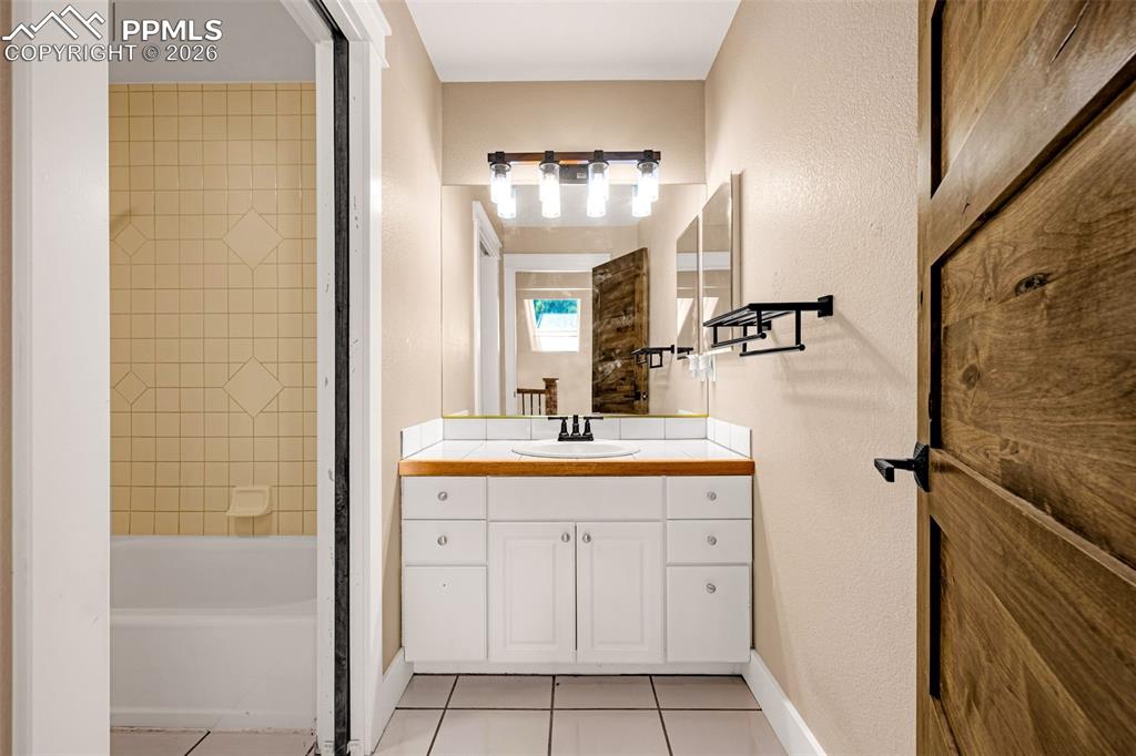 78 Moss Rock Court Divide CO 80814