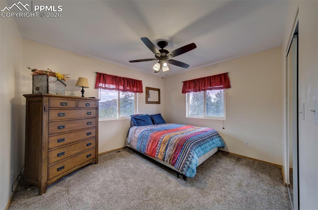 34 Fetlock Circle Florissant CO 80816