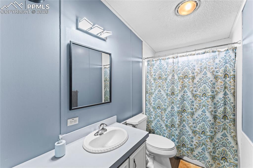956 S Countryside Lane Pueblo West CO 81007