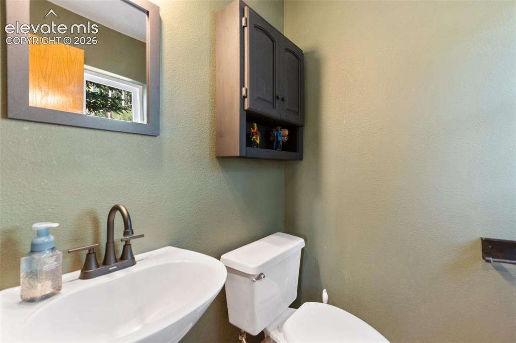 1240 Ponderosa Way Woodland Park CO 80863