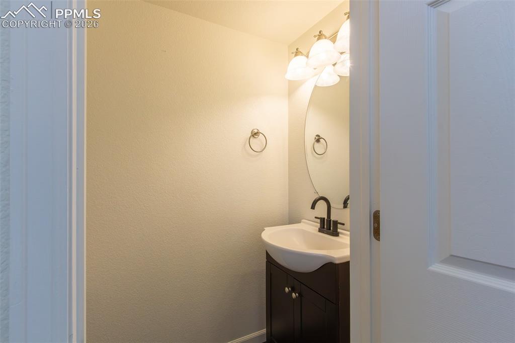 1360 Red Mica Way Monument CO 80132