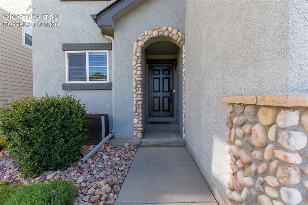 1360 Red Mica Way Monument CO 80132