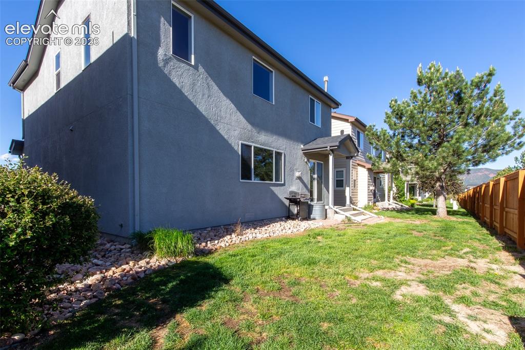 1360 Red Mica Way Monument CO 80132