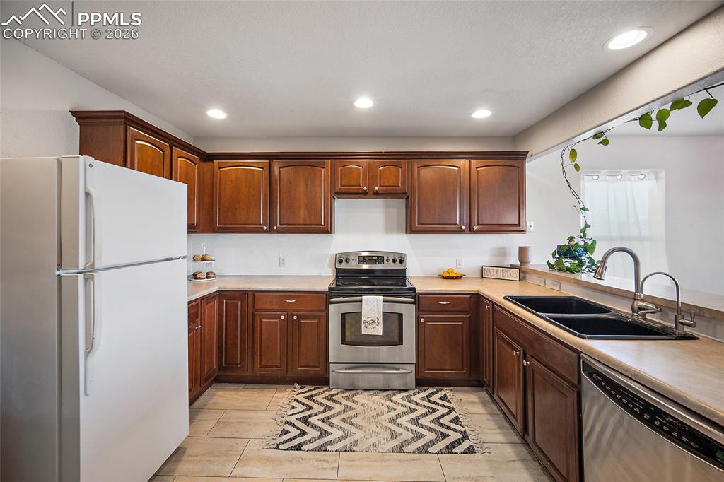 7478 Bentwater Drive Fountain CO 80817