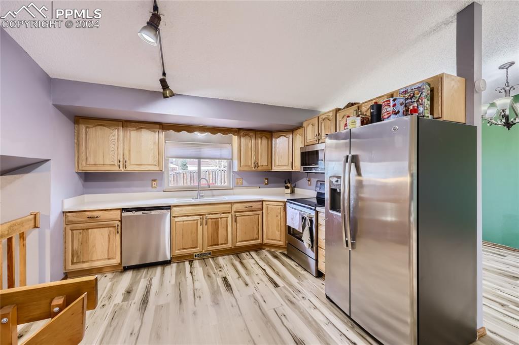 3590 Rocky Knoll Drive Colorado Springs CO 80920