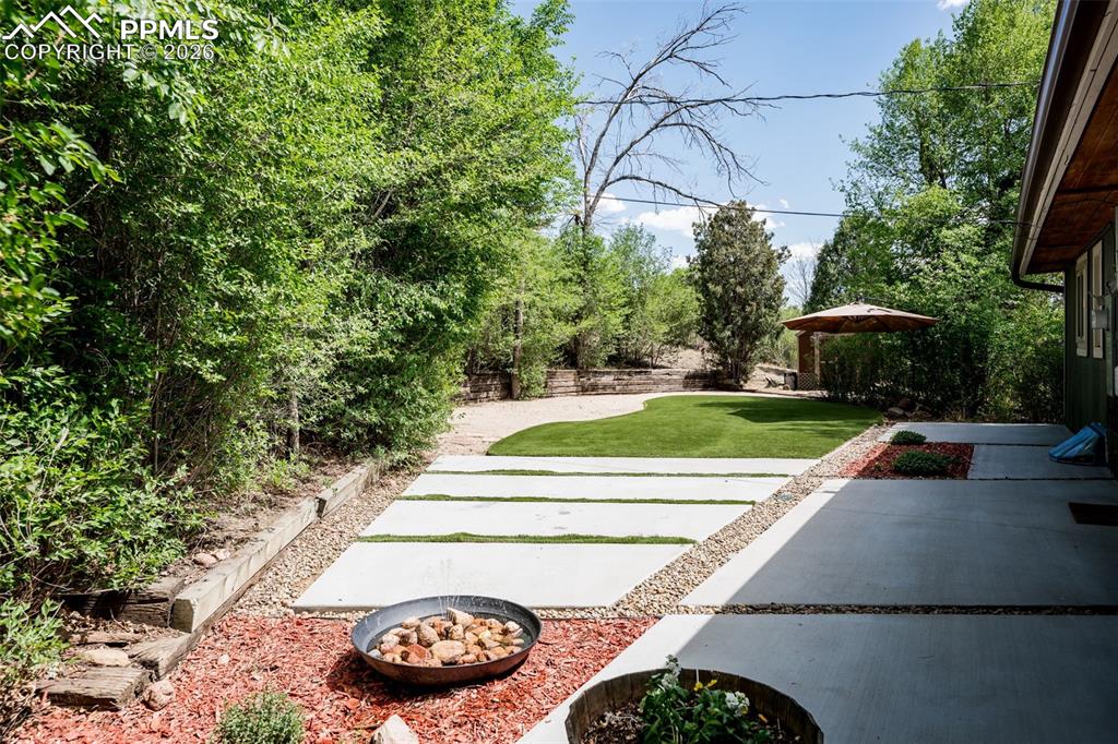 1515 Dorchester Drive Colorado Springs CO 80905