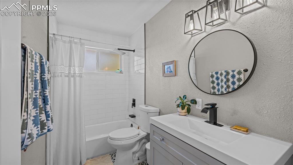 701 Del Brook Drive Colorado Springs CO 80911