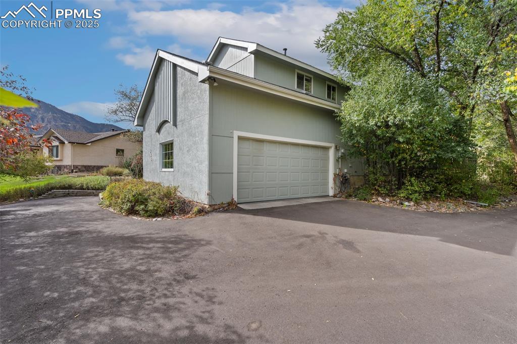 210 Hidden Creek Drive Colorado Springs CO 80906