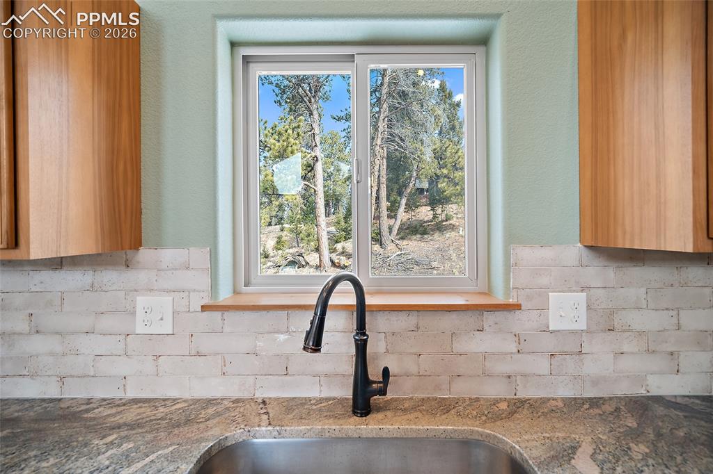 367 Cottonwood Lake Drive Divide CO 80814
